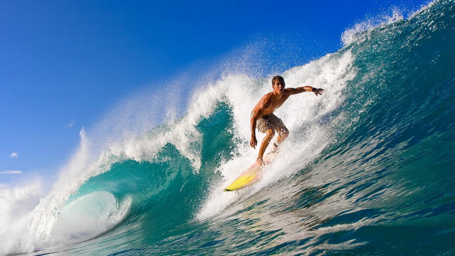 电竞解说的风格：专业分析与幽默风趣，关于电竞解说的介绍